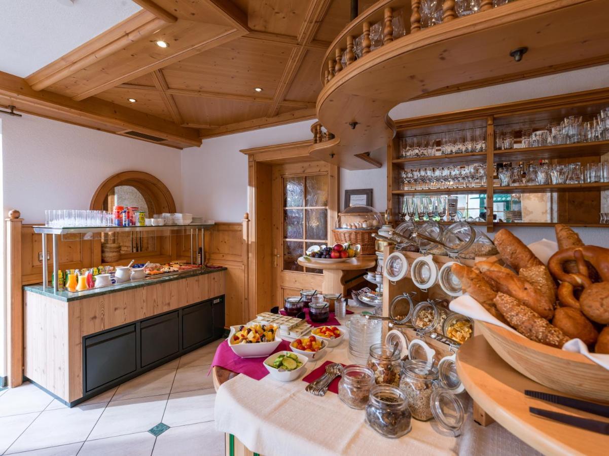 Aparthotel Gallahaus Zell am Ziller Buitenkant foto