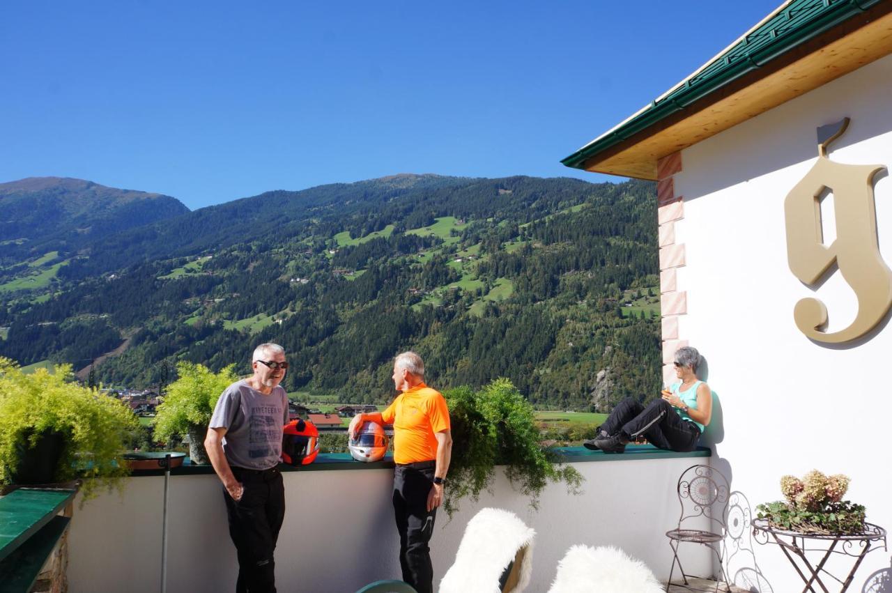 Aparthotel Gallahaus Zell am Ziller Buitenkant foto