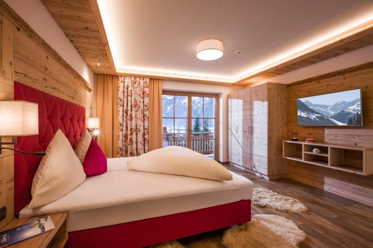 Aparthotel Gallahaus Zell am Ziller Buitenkant foto